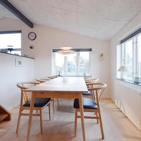 In Juelsminde W/ Wifi And 3 Bedrooms *